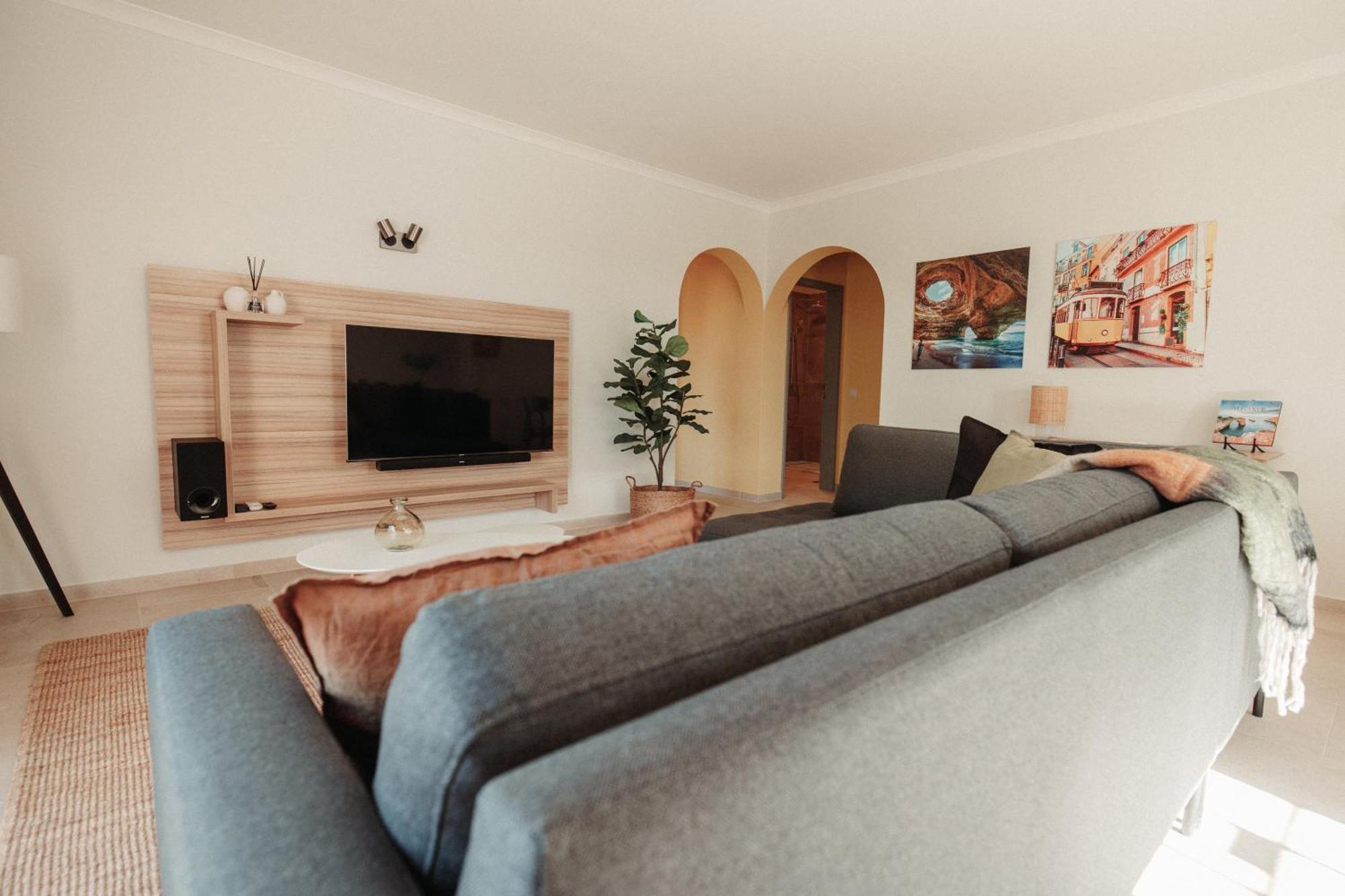 Casa Velha Apartments - Adults Friendly Albufeira Phòng bức ảnh
